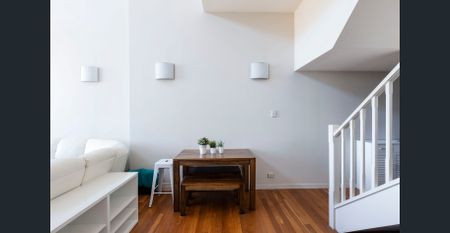 Two bedroom apartment, pets considered - Photo 2