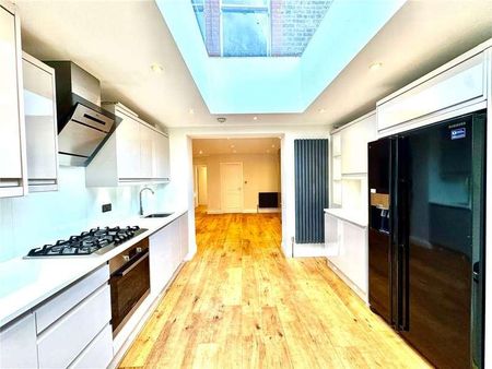 Christchurch Road, London, N8 - Photo 4