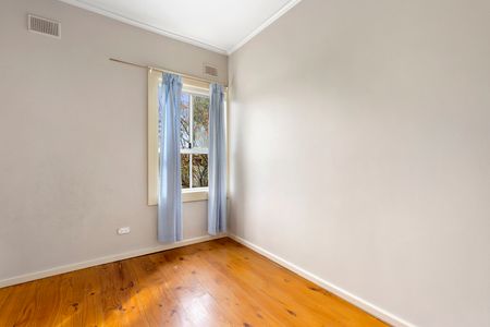 27 Mantissa Rd, Salisbury North SA 5108 - House For Rent | Domain - Photo 3