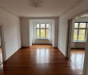 Altbauwohnung an der Hafenspitze - Foto 1