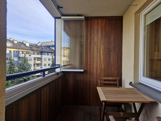 Eleganckie 2 pokoje - tuż przy metrze Kabaty. 56.74 m² - Zdjęcie 1