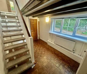 Bratton, Westbury, BA13 - Photo 6