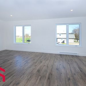 Appartement Salaberry-de-Valleyfield À Louer - Photo 3