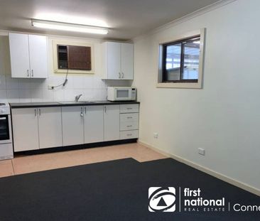 Quiet and central - Photo 2