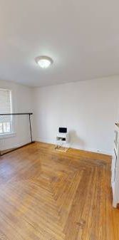 BLOOR ST W & DOVERCOURT RD - THREE BEDROOM + DEN (ID#53H2) - Photo 1