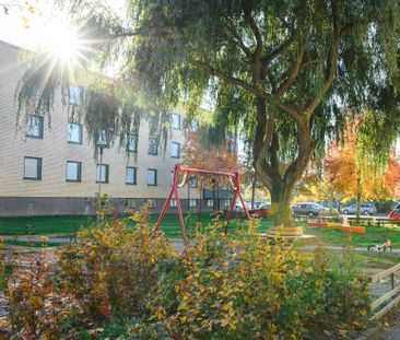 Vingåkersvägen 23 B - Foto 2