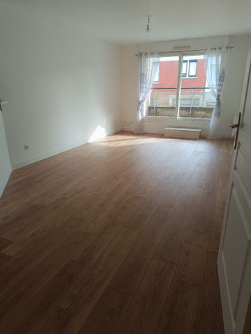 Location Appartement 2 pièces 45m² DUNKERQUE 59240 - Photo 3