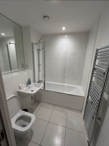 Beatrice House, Bath, Bath And North East Somerset, BA2 - Photo 4