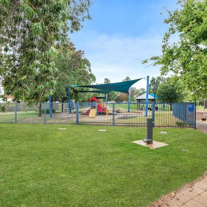 8/17 Florence Street - Photo 1