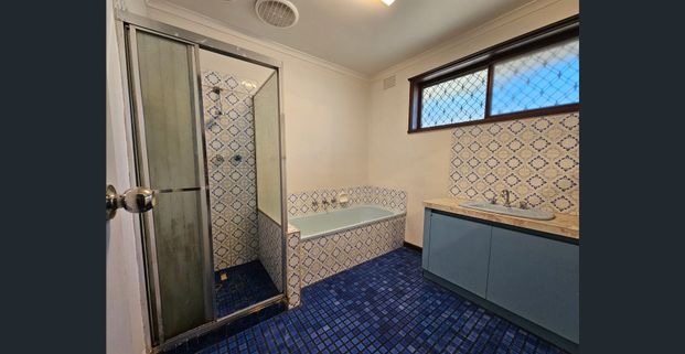 Neat and tidy 3 Bedroom Unit in Springvale - Photo 1