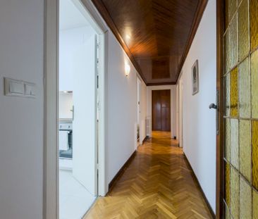 Cozy interior room next to Sants train station - Photo 3