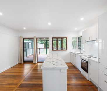 3 Bedroom Home - Freshly Updated - Photo 6