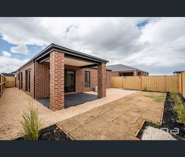 5 Morant Street, Mambourin, Vic 3024 - Photo 6