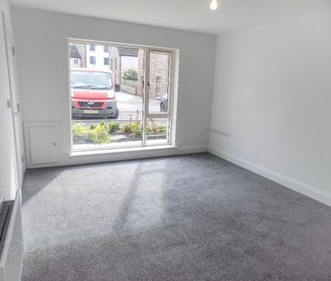 5 Larch Lane, Lisburn, BT28 2ZX - Photo 1
