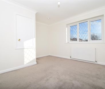 Dimple Gardens, Ossett - Photo 1