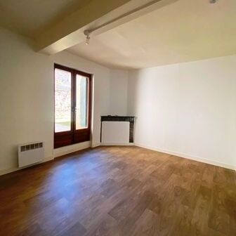 Location Appartement 2 pièces 50m² MONT DE MARSAN 40000 - Photo 1