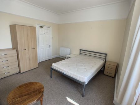 Southlands Road, South Bank - P10010 - Photo 3