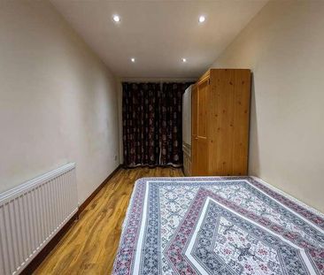 Newnham Gardens, Northolt, UB5 - Photo 6
