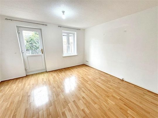 2 bedroom house to rent - Photo 1