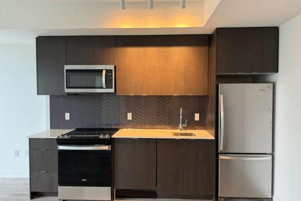 For Lease - 1606 Charles Street Unit# 401 A, Whitby, Ontario - Photo 1