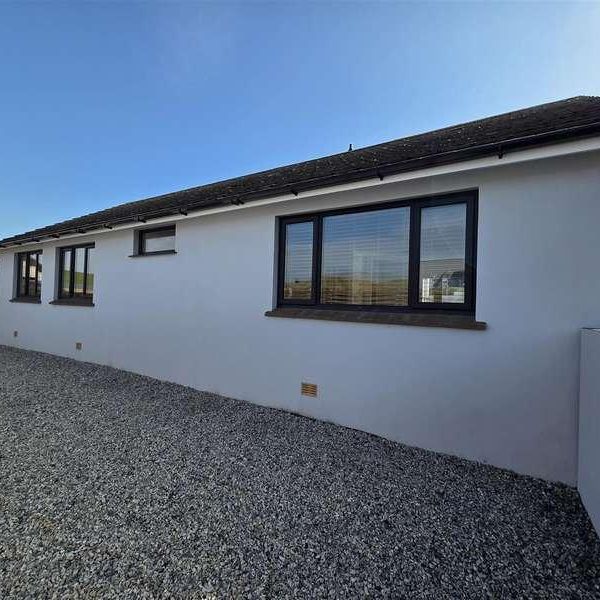 Holywell Bay, TR8 - Photo 1