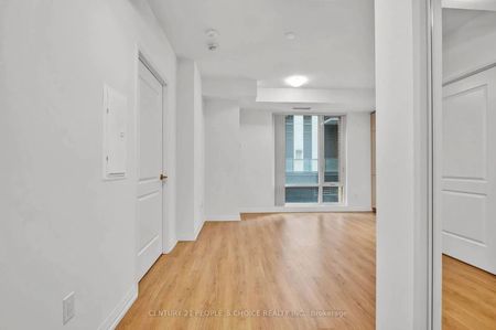 For Lease - 8 Widmer Street Unit# 602, Toronto, Ontario - Photo 3
