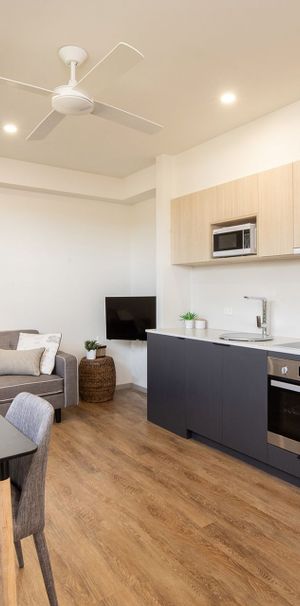 Beacon Hill, 1/187 Warringah Road - Photo 1