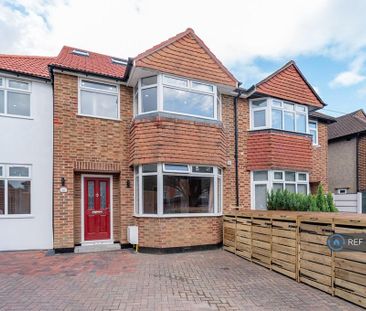 1 bedroom in a house share to rent - Photo 5