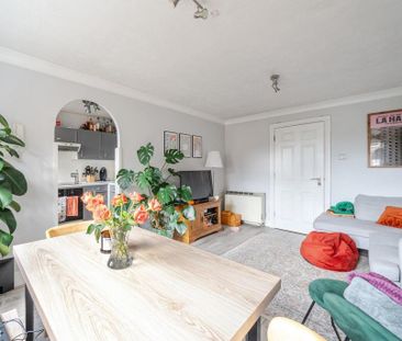 1 bedroom property to rent - Photo 1