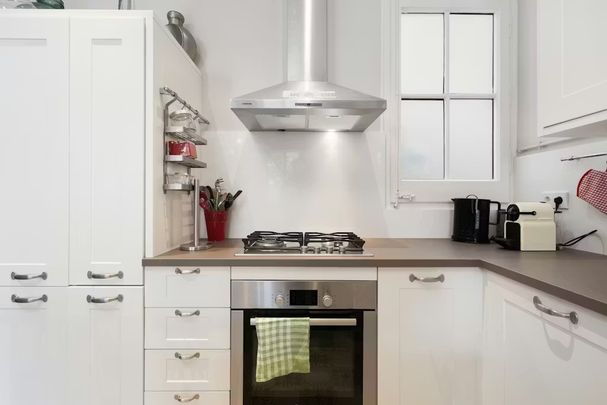 Carrer de Castellnou, Barcelona, Catalonia 08017 - Photo 1