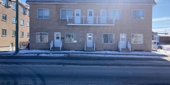 4 1/2 à Louer - Photo 3