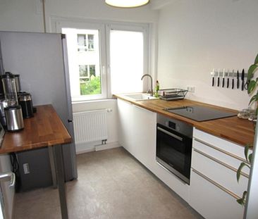 Top 3-Zimmer-Wohnung in Nürnberg Nähe Rathenauplatz, Balkon, Parkett an 1 - 2 Personen zu vermieten. - Photo 1