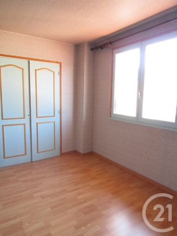 Location Appartement 5 pièces 113m² GRAULHET 81300 - Photo 4