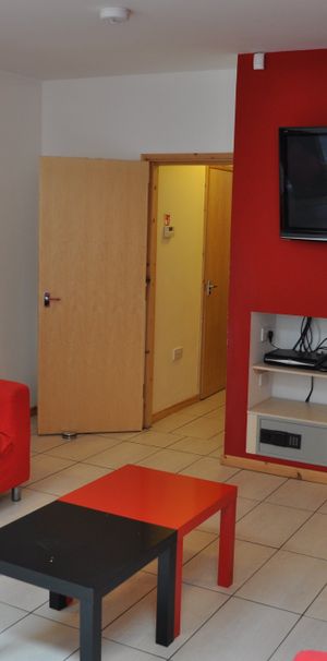 34 TIVERTON ROAD - Photo 1