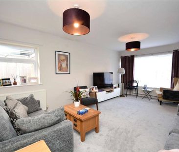 3 bedroom bungalow to rent - Photo 1