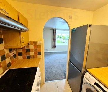 Studio to rent - Photo 3