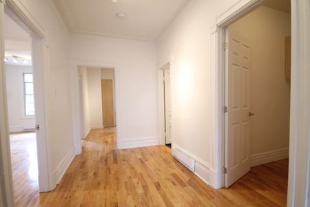 - HOMA- 4 1/2 (possibilité 3 chambres) avec pièces doubles - À LOUER - Photo 5