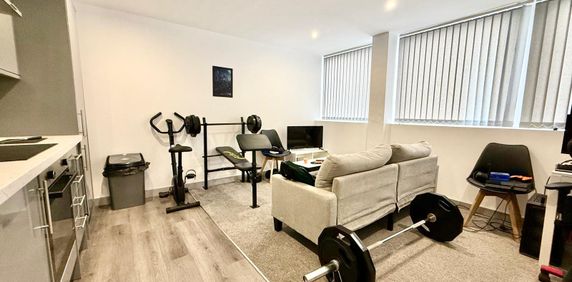1 bedroom apartment to rent - Photo 2