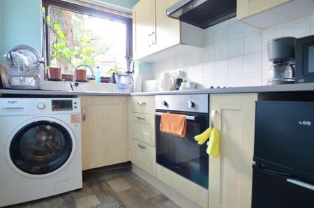 1 bedroom maisonette to rent - Photo 2