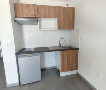 Location Appartement 1 pièce 26m² COLOMIERS 31770 - Photo 3