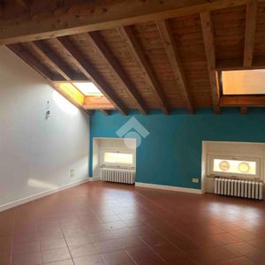 Trilocale in affitto - Photo 2
