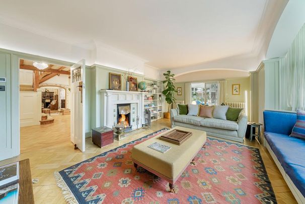 5 bedroom semi-detached house to rent - Photo 1