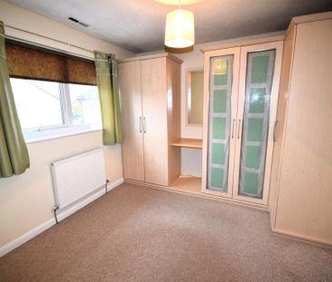 3 bedroom semi-detached house to rent - Photo 6