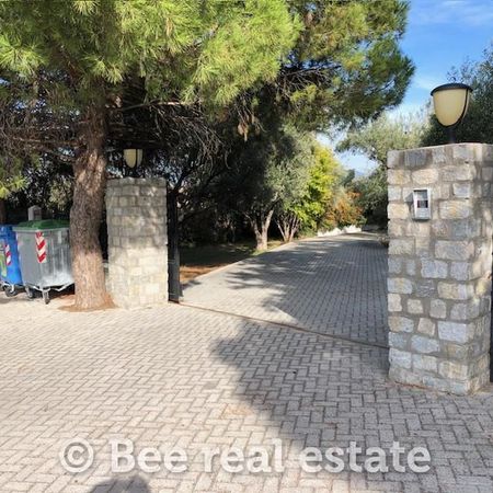 Μονοκατοικία για ενοικίαση Πλαγιάρι (Μίκρα) - Φωτογραφία 3