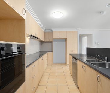 Ainslie Gem - Photo 1