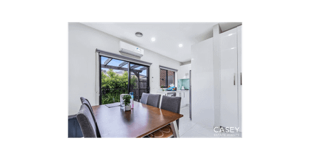 2 Spacious Bedrooms - Photo 3