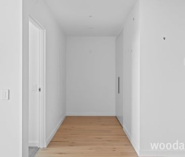 Stylish 1-Bedroom Apartment with Sweeping Views & Resort-Style Amen... - Photo 6