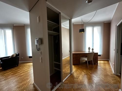 01067 Dresden - Altstadt , Neumarkt Typ I WE 29 möbliert - Photo 1