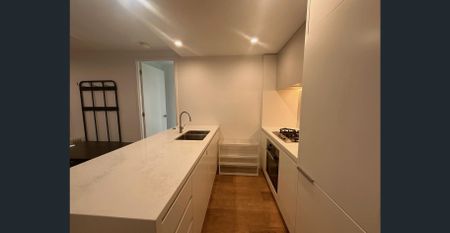 Luxury Two-Bedroom and Two-Bathrooms Apartment in Central Box Hill. - Photo 5