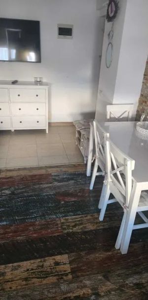 Micro Apartament de inchiriat mobilat,curat in Suceava pe Strada Putna -bloc nou. - Fotografie 1